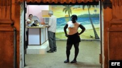 Una cafetería en Cuba